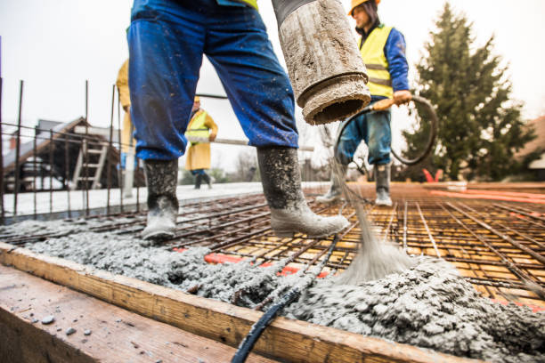 Best Concrete Sidewalk Installation in Oriole Beach, FL